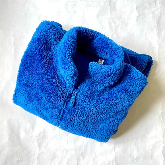 UNIQLO - Picture 10 of 11